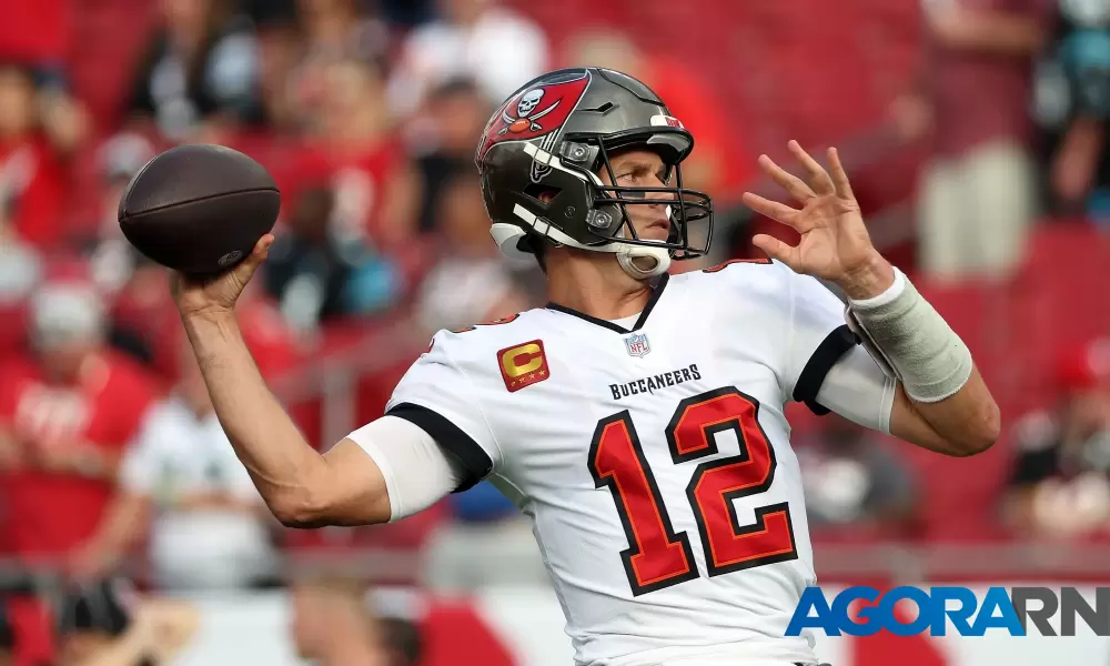 Sem Tom Brady, Mahomes joga final para ser o novo rei da NFL