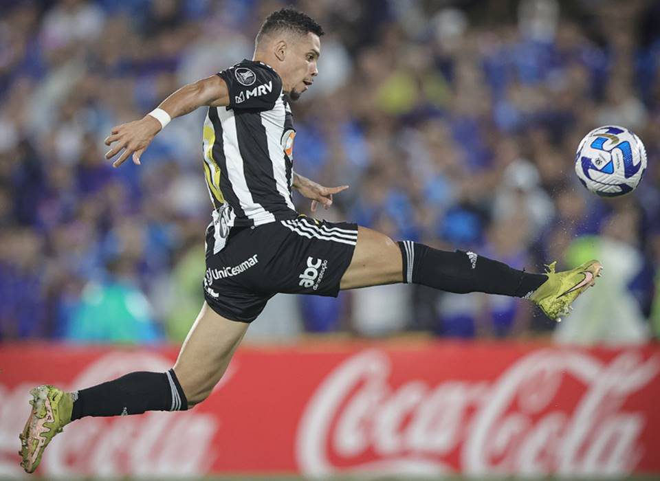 Atlético-MG empata em Bogotá e fica perto da vaga de grupos da Libertadores