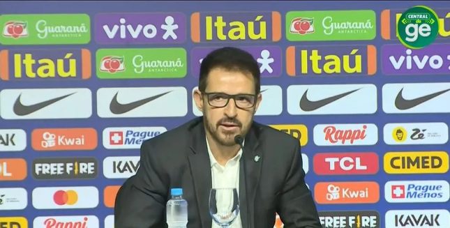 Com novidades Ramon Menezes convoca Seleção