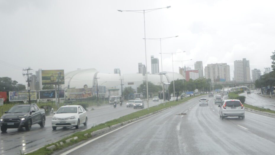Chuvas devem continuar nos próximos dias em todas as regiões do Estado; confira previsão