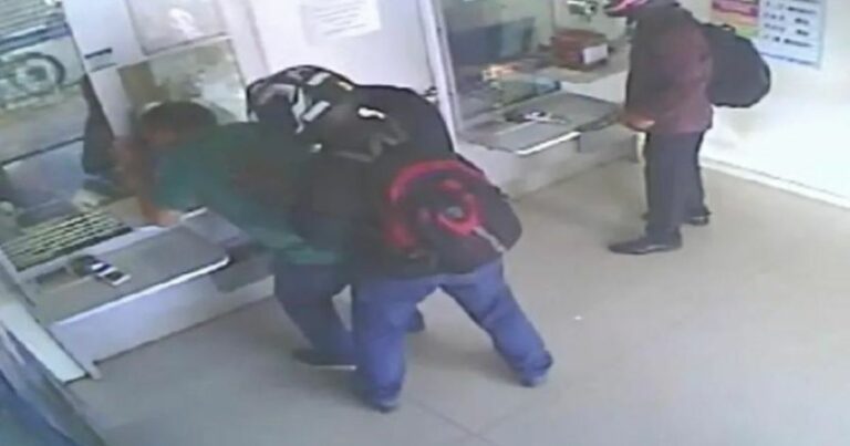 VÍDEO: Criminosos roubam todos os pertences de cliente em casa lotérica em Natal