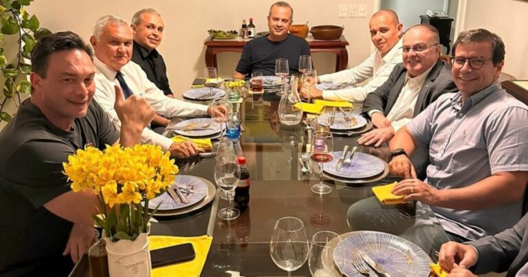 Após reunião em Brasília, quatro partidos do RN decidem que vão anunciar em novembro candidato único à Prefeitura de Natal