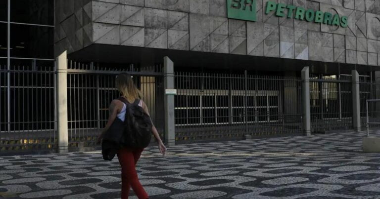 Entenda a disputa por dividendos da Petrobras que derrubou ações