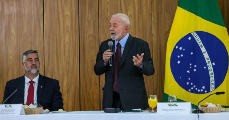 Lula aposta que economia em 2024 crescerá mais do que o previsto