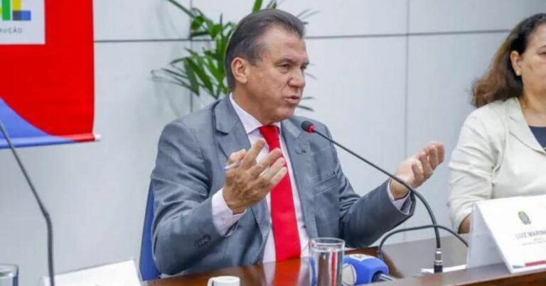 Ministro cobra empresas por igualdade salarial entre homens e mulheres
