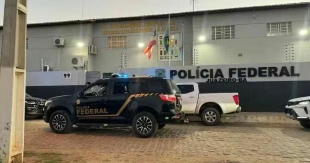 PF prende CACs, PMs e empresários que repassavam