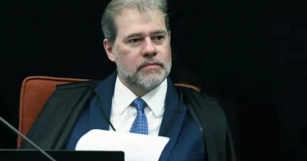 Se tudo vai parar no Judiciário é uma falência