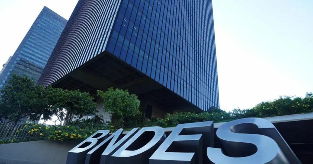 BNDES divulga edital de concurso com 150 vagas