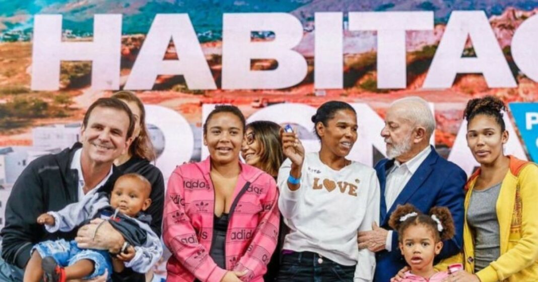 Lula elogia Paes durante evento e entra em ritmo