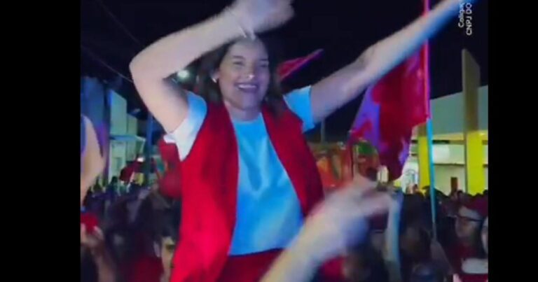 Amanda da Mata lidera a maior motocada e carreata dos últimos tempos em Ouro Branco