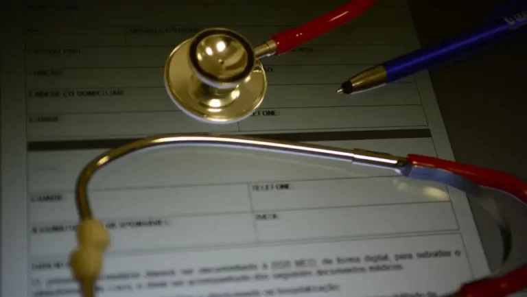 GOVERNO PROCESSA 17 PLANOS DE SAÚDE POR CANCELAMENTOS UNILATERAIS  