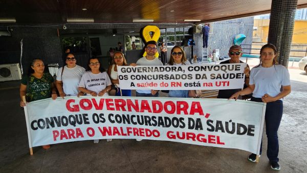 Profissionais de saúde realizam ato público no RN por convocação de aprovados em concurso