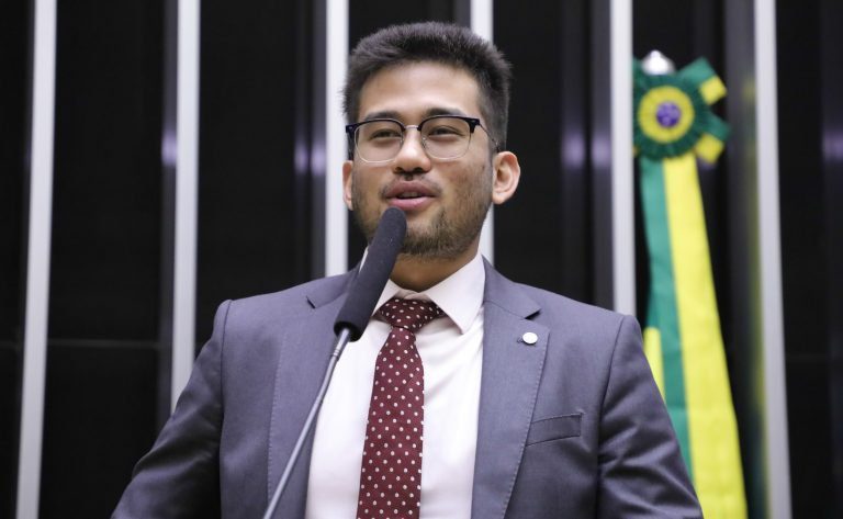 Comissão da Câmara aprova dedução do IR de gastos com remédios para tratar autismo