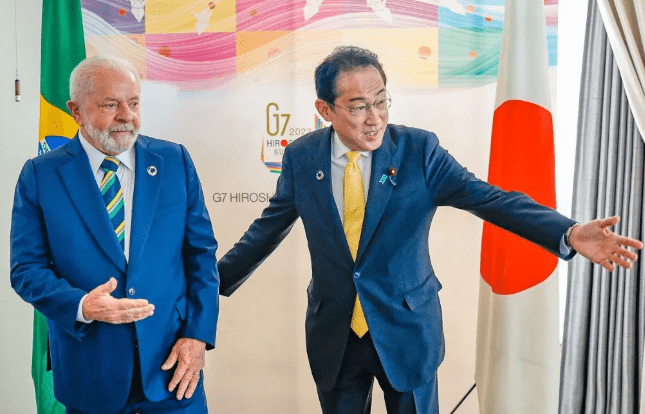 Lula chega ao Japão buscando ampliar relações na Ásia