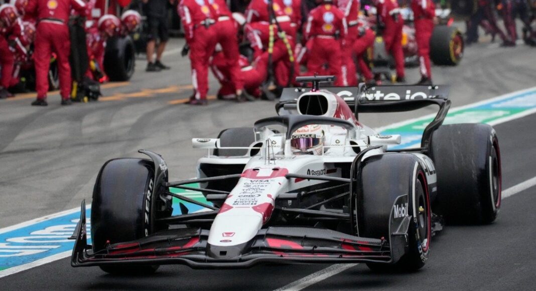 Max Verstappen vence GP do Japão pelo 4° ano consecutivo