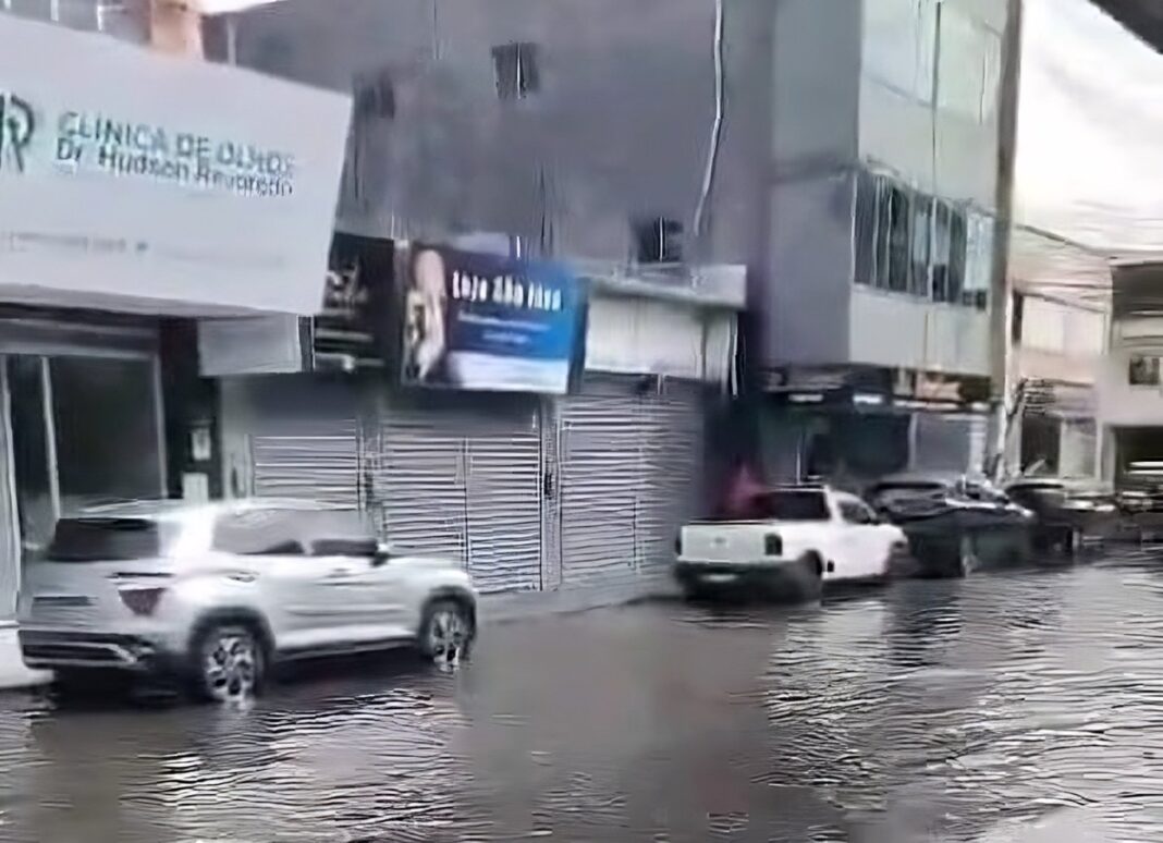 Chuvas expõem falhas em obra da Prefeitura no Centro Histórico