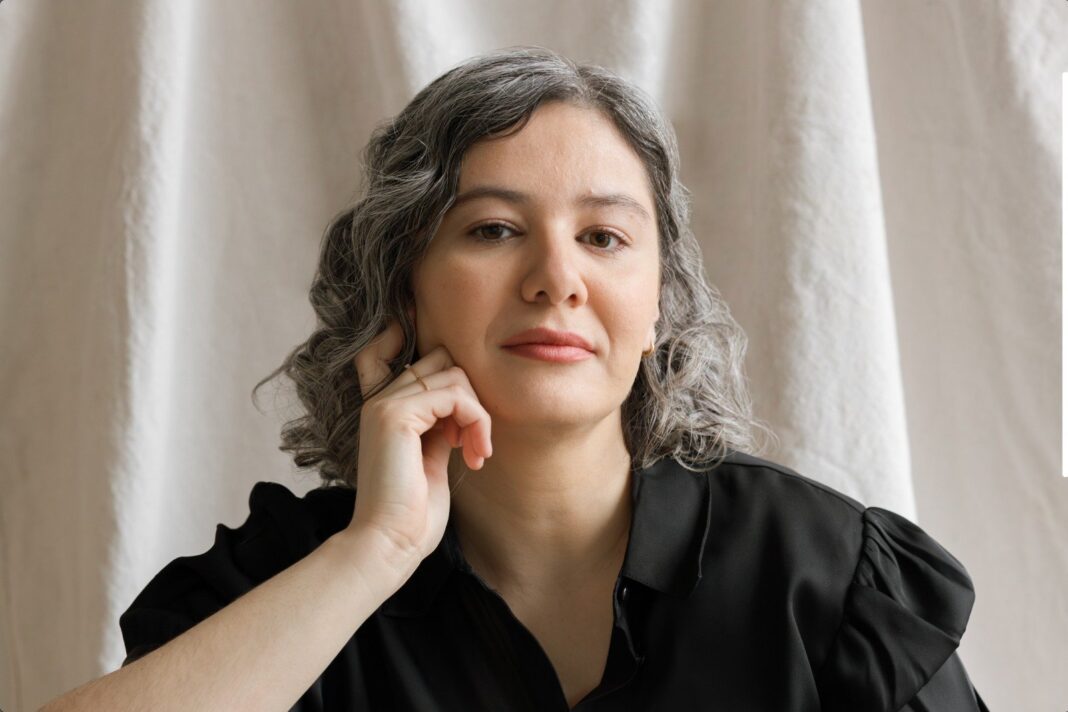 Potiguar com carreira nos Estados Unidos lança livro pela Cia das Letras