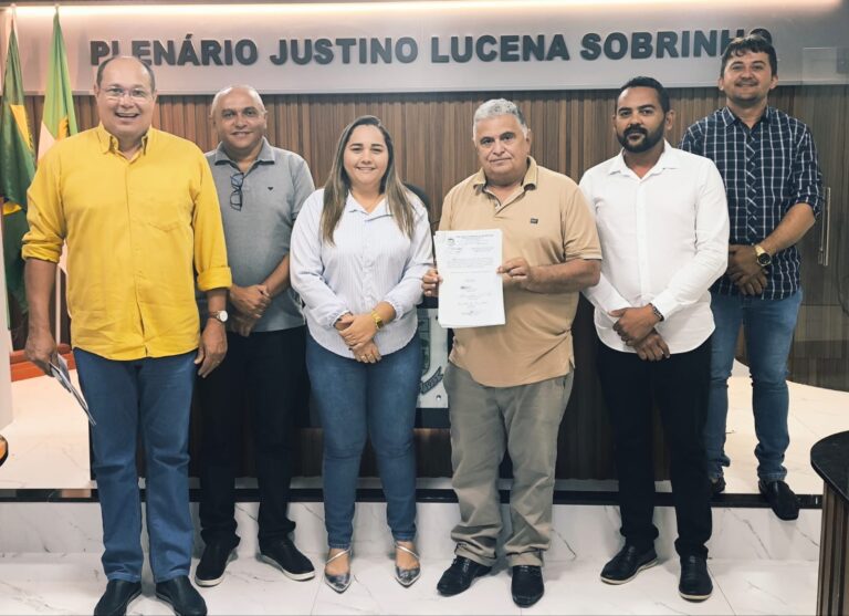 Câmara de vereadores de Ouro Branco aprova reajuste salarial para servidores do legislativo