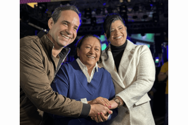 Cadu Xavier confirma convite para Marianna Almeida ser sua vice