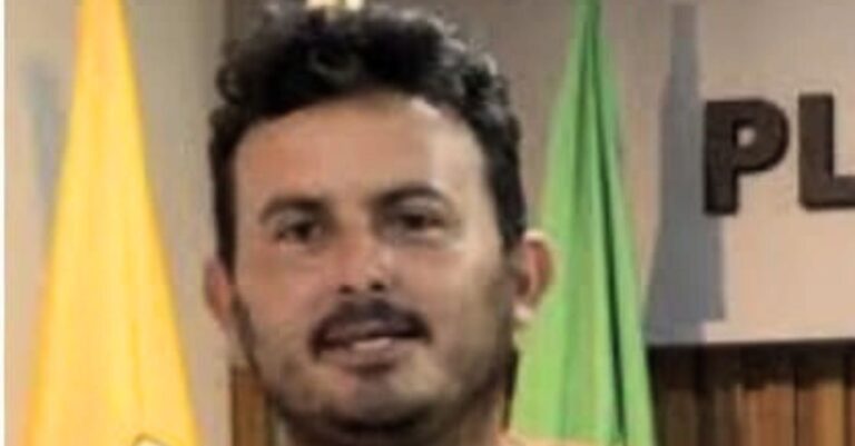 Líder do prefeito é único a votar contra aquisição de carro-pipa alegando que o seu salário poderá atrasar