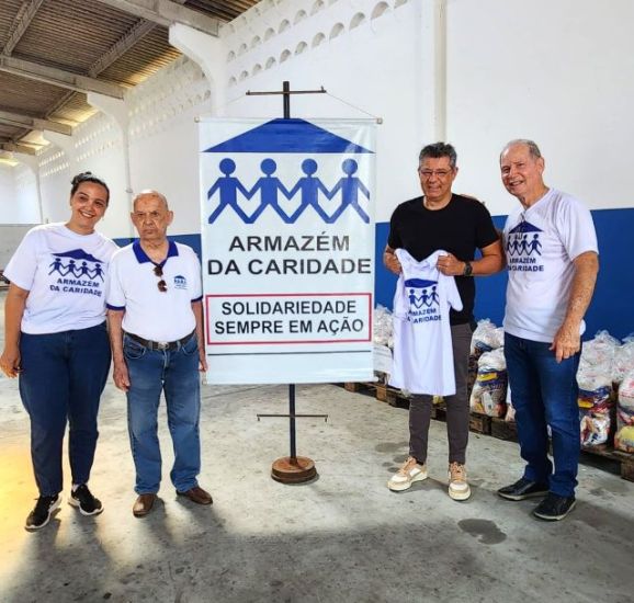 10 toneladas de alimentos são entregues durante solenidade comemorativa dos 30 anos do Armazém da Caridade 