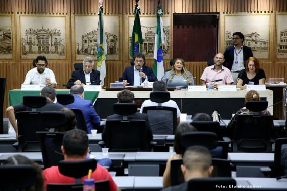 Debate sobre terceirização de UPAs em Natal tem ausência de Prefeitura