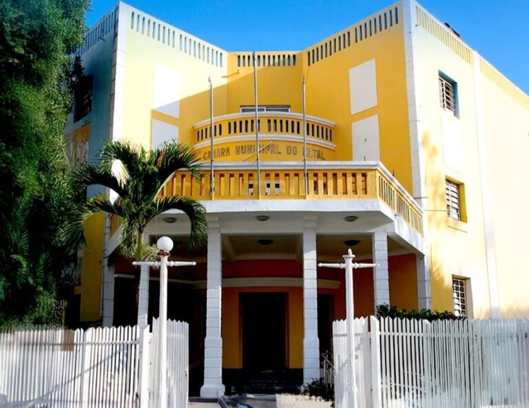 Extrema-direita impõe agenda reacionária e mira opositores na Câmara de Natal