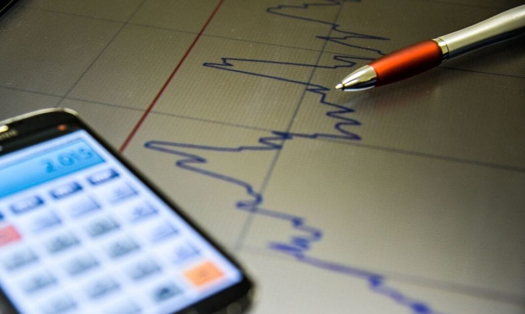 Fazenda destaca previsão de superávit nas contas públicas para próximo ano