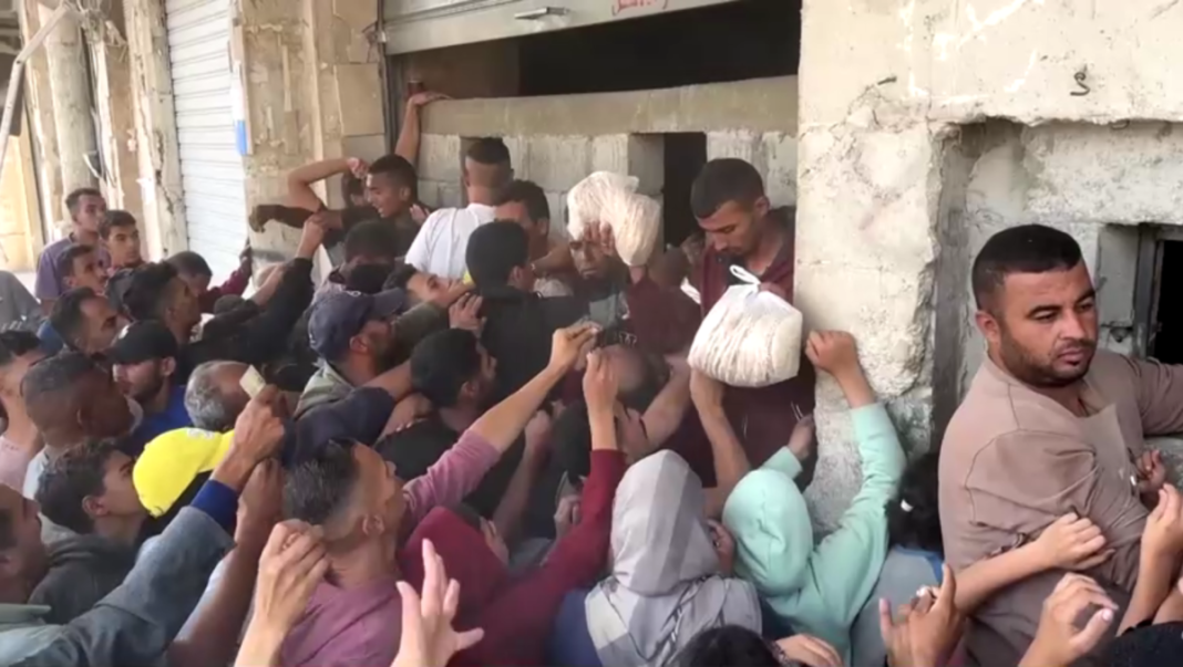 Israel vai deslocar palestinos para o sul de Gaza para nova ofensiva