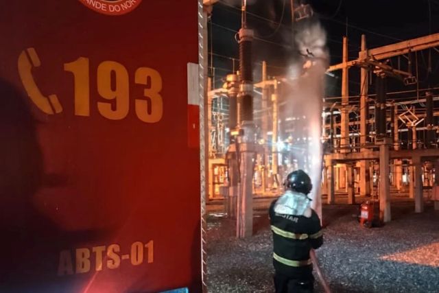 Bombeiros atuam em incêndio na Chesf no município de Parazinho