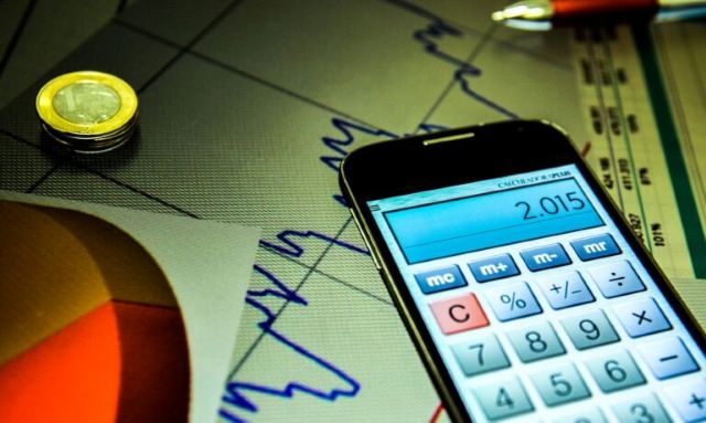 Mercado financeiro reduz previsão da inflação para 4,85%