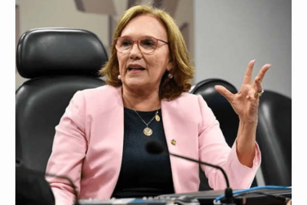 Zenaide pode ter que decidir entre governo Lula e se aliar com Federação opositora