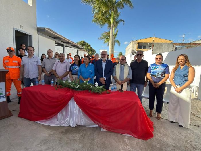 No momento, você está visualizando Governadora Fátima Bezerra entrega Centro de Oncologia e anuncia futura sede do Corpo de Bombeiros em João Câmara