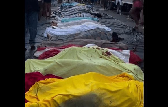 No momento, você está visualizando Moradores do Rio retiram e colocam na rua cerca de 50 corpos em área de mata após operação