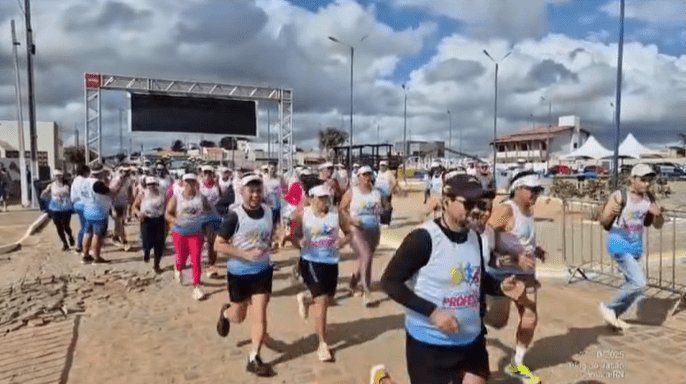 No momento, você está visualizando Prefeitura de João Câmara realiza 1ª Corrida do Professor em homenagem aos educadores da rede municipal