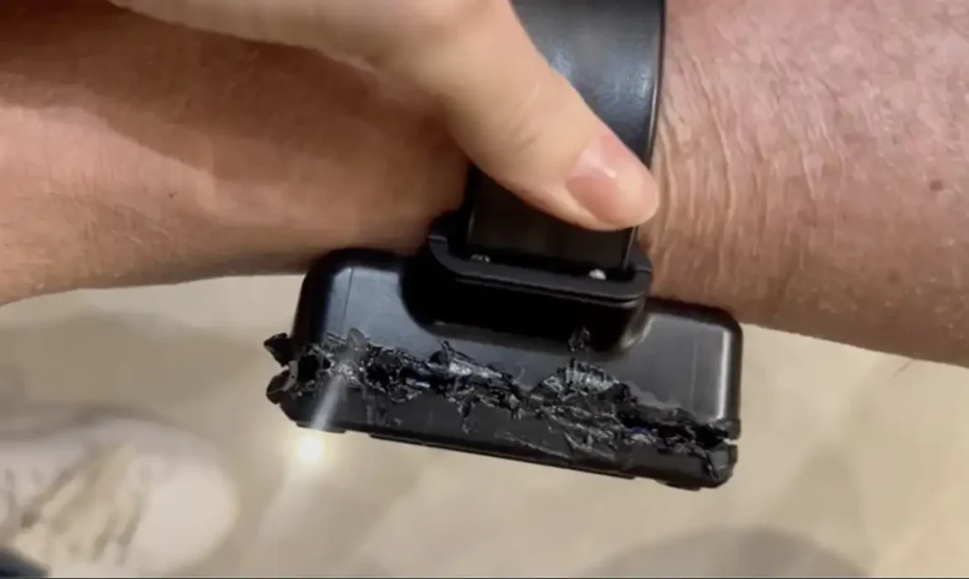 Bolsonaro admite uso de ferro de solda em tentativa de violação de tornozeleira eletronica