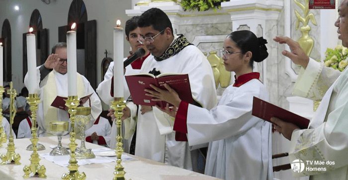 No momento, você está visualizando Carreata e Missa Solene abrem festejos da Padroeira de João Câmara