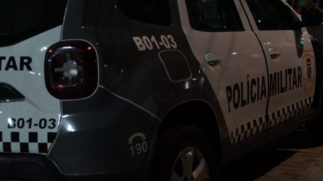 Homem mata parceira grávida com tiros em condomínio na Grande Natal