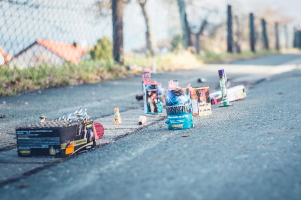 No momento, você está visualizando Casal será indenizado em R$ 40 mil após ser atingido por fogos de artifício durante festa política no interior do RN