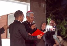 Dom João abençoa Cozinha Solidária Santa Dulce dos Pobres da paróquia Nossa Senhora Mãe dos Homens – Blog de Assis No momento, você está visualizando Dom João abençoa Cozinha Solidária Santa Dulce dos Pobres da paróquia Nossa Senhora Mãe dos Homens