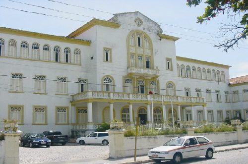 No momento, você está visualizando Pacientes da Maternidade Janurário Cicco são transferidos para outros hospitais após apresentar problemas elétricos
