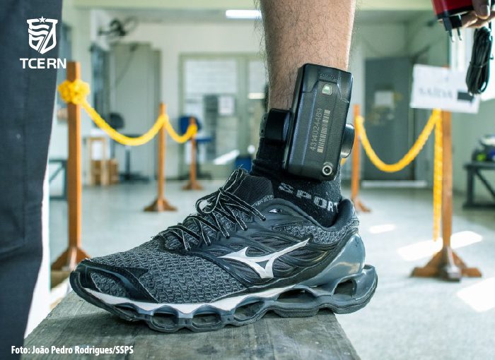 No momento, você está visualizando Tribunal de Contas do Estado suspende pregão de monitoração eletrônica por falhas estruturais